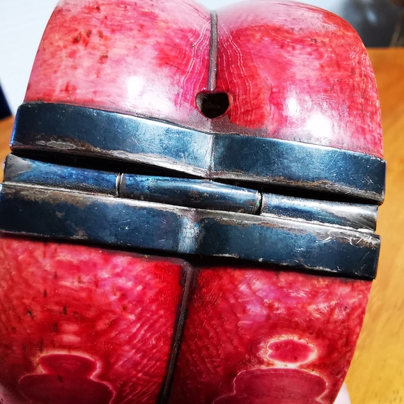 Vintage Henna Dyed Bone and Silver Tone Statement Cuff Bracelet - Picture 5 of 16